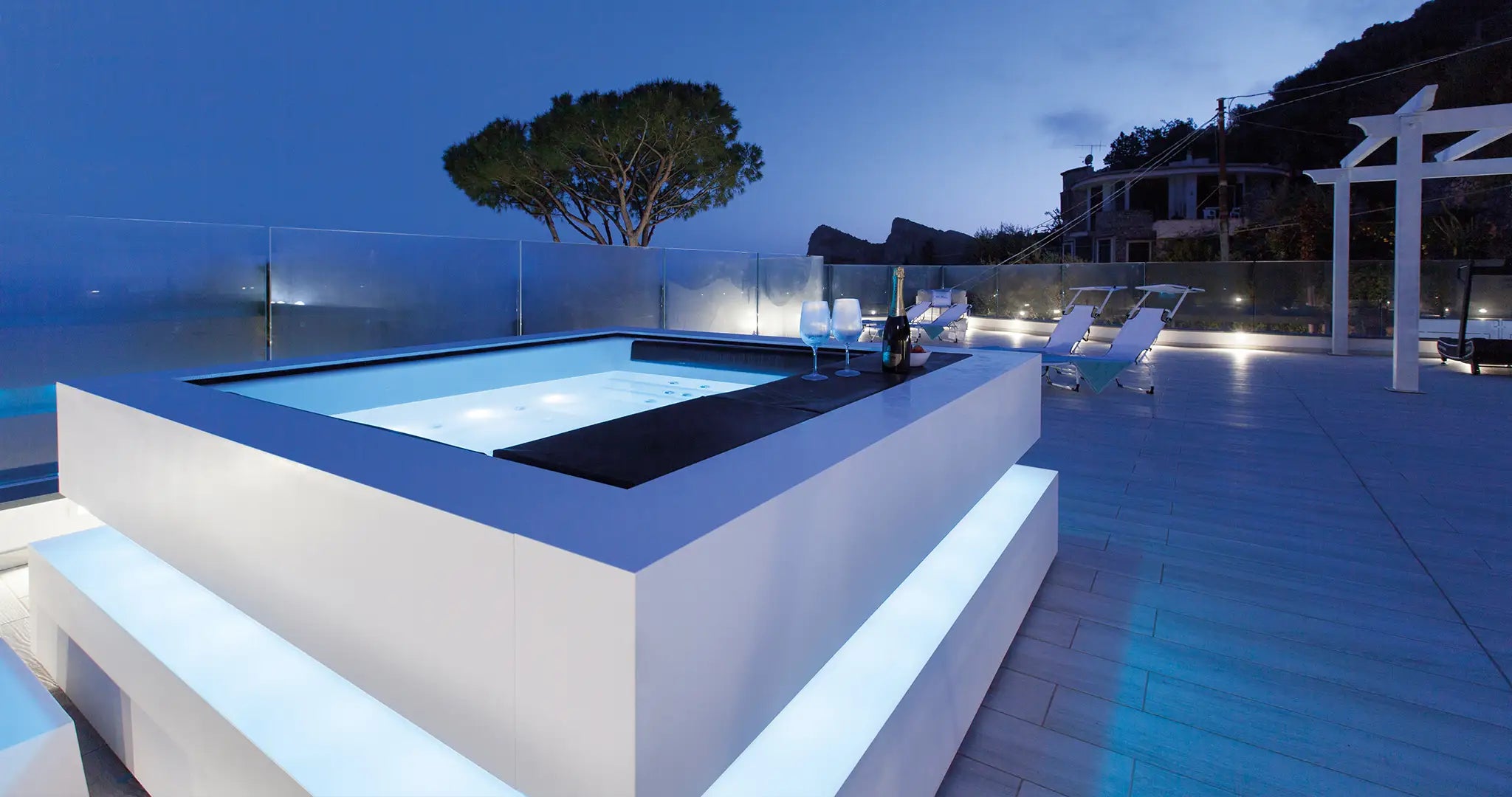 Aquavia Cube